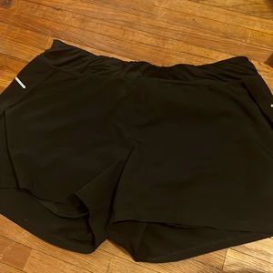 Brand:Avia-Color:Black-Size:XL